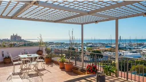 Penthouse to reform with 360° views of the sea, mountains and city in Santa Catalina, Palma Penthouse to reform with 360° views of the sea, mountains and city in Santa Catalina, Palma